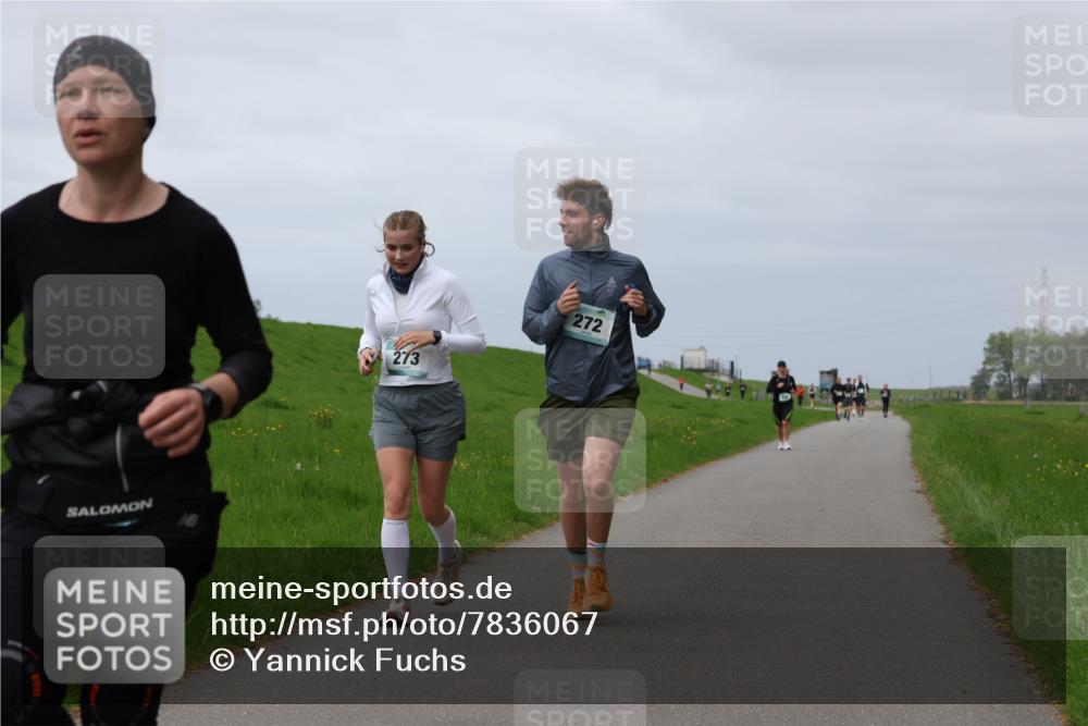 04.05.2025 - 8. Wedeler Halbmarathon Yannick Fuchs http://msf.ph/oto/7836067 04.05.2025 11:58:50 Laufen 273, 272 meine-sportfotos.de