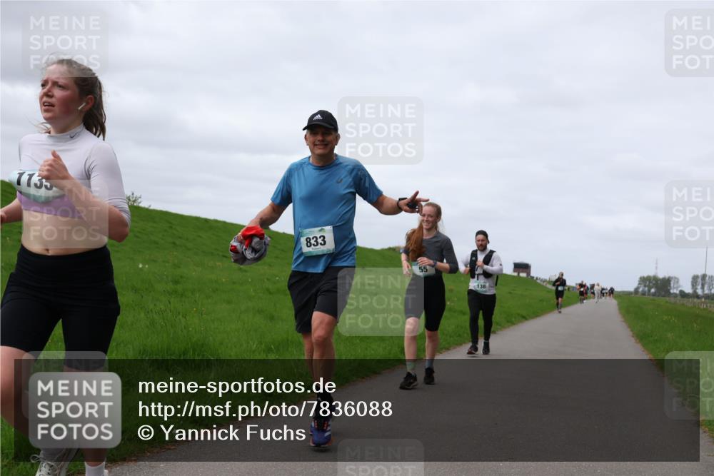 04.05.2025 - 8. Wedeler Halbmarathon Yannick Fuchs http://msf.ph/oto/7836088 04.05.2025 11:45:13 Laufen 1735, 833, 55, 138 meine-sportfotos.de