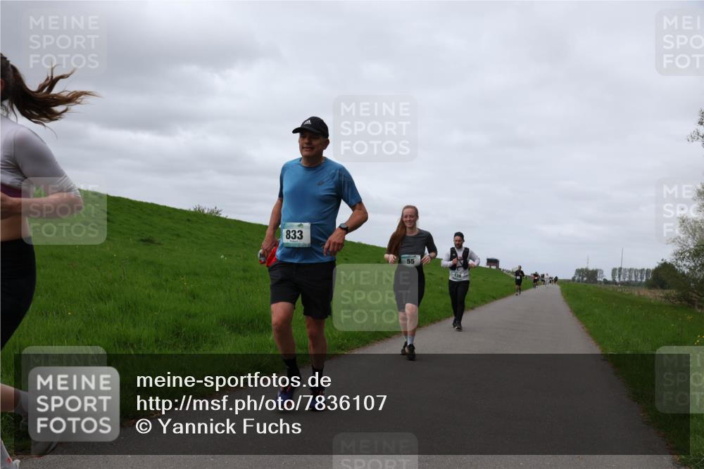 04.05.2025 - 8. Wedeler Halbmarathon Yannick Fuchs http://msf.ph/oto/7836107 04.05.2025 11:45:13 Laufen 833, 55, 138 meine-sportfotos.de