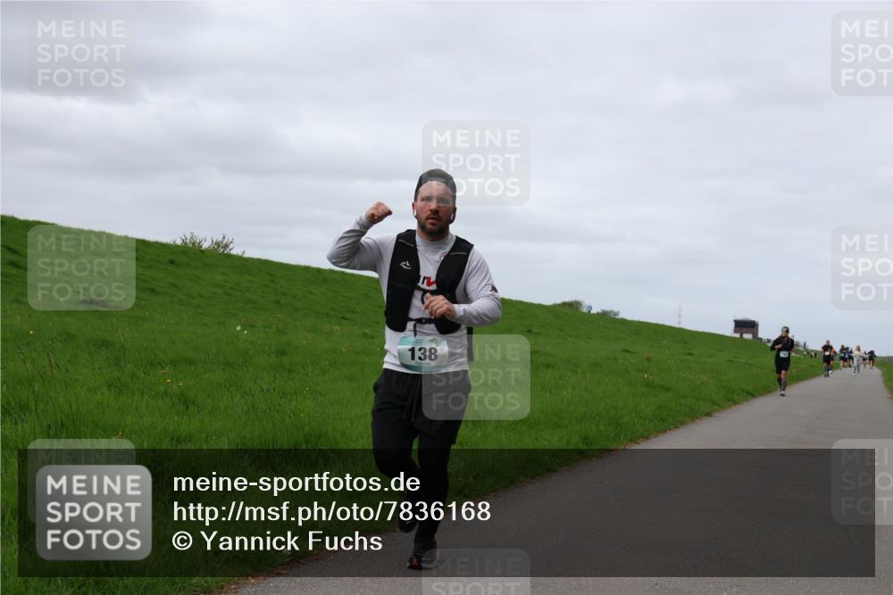 04.05.2025 - 8. Wedeler Halbmarathon Yannick Fuchs http://msf.ph/oto/7836168 04.05.2025 11:45:15 Laufen 138 meine-sportfotos.de