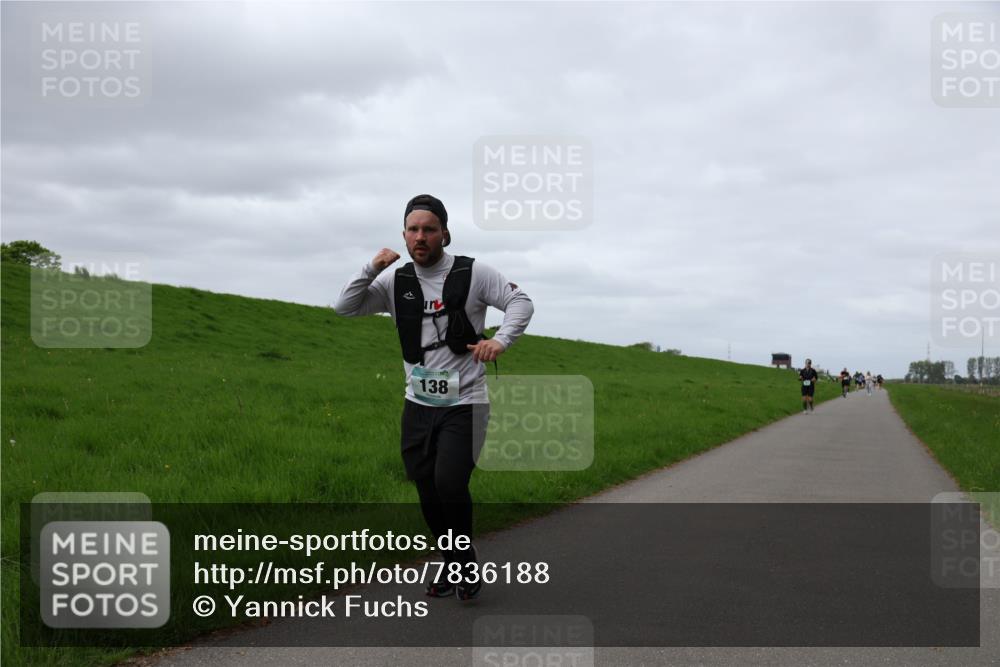 04.05.2025 - 8. Wedeler Halbmarathon Yannick Fuchs http://msf.ph/oto/7836188 04.05.2025 11:45:16 Laufen 138 meine-sportfotos.de