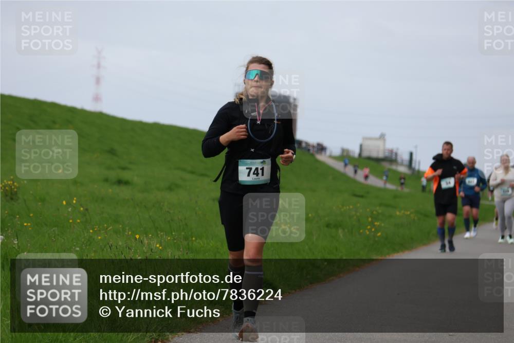 04.05.2025 - 8. Wedeler Halbmarathon Yannick Fuchs http://msf.ph/oto/7836224 04.05.2025 11:45:19 Laufen 741 meine-sportfotos.de