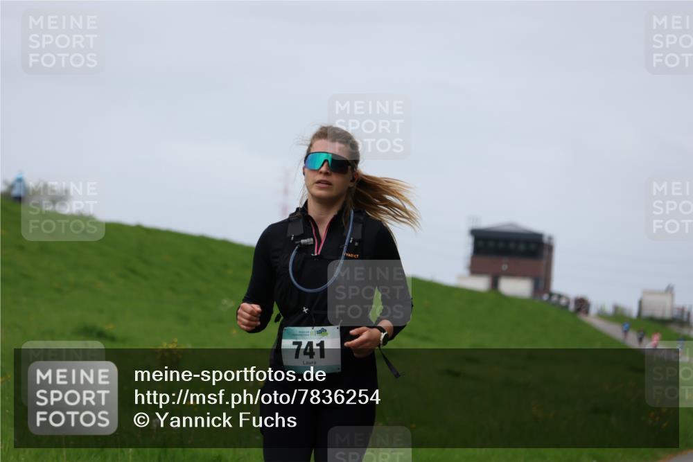 04.05.2025 - 8. Wedeler Halbmarathon Yannick Fuchs http://msf.ph/oto/7836254 04.05.2025 11:45:21 Laufen 741 meine-sportfotos.de