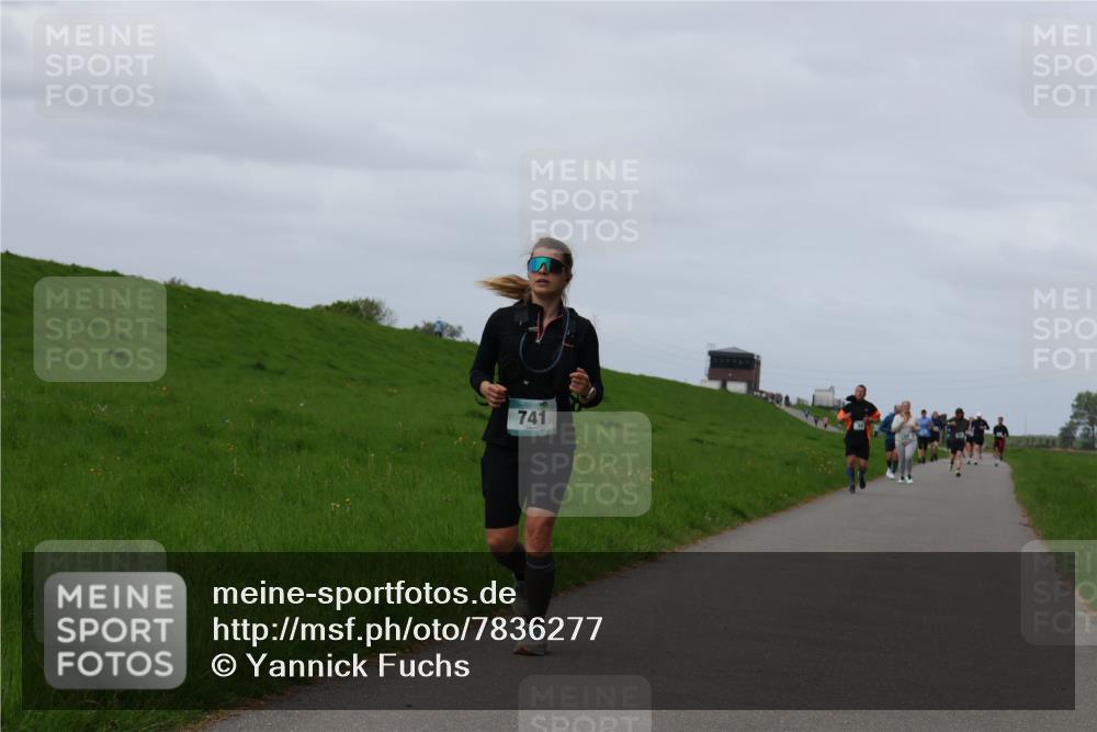 04.05.2025 - 8. Wedeler Halbmarathon Yannick Fuchs http://msf.ph/oto/7836277 04.05.2025 11:45:22 Laufen 741 meine-sportfotos.de