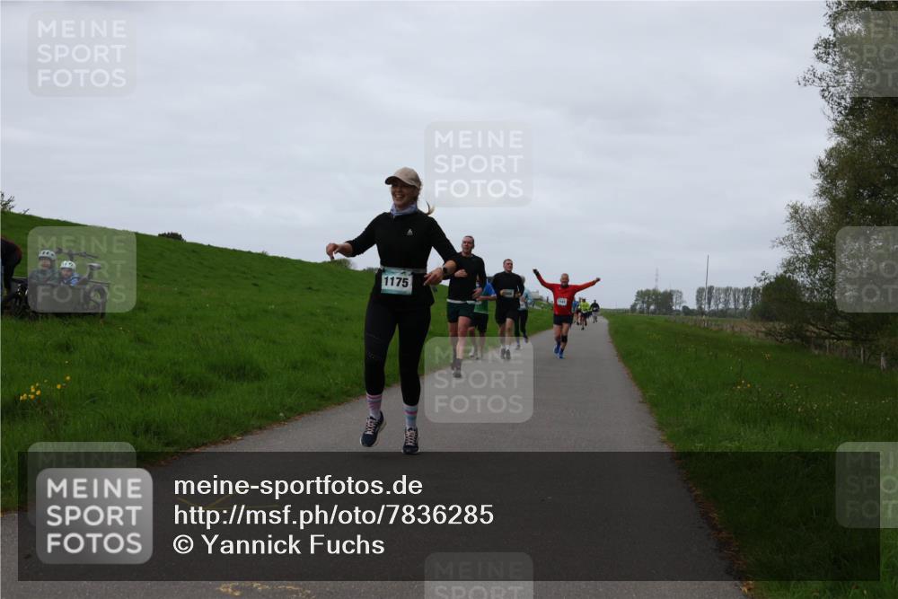 04.05.2025 - 8. Wedeler Halbmarathon Yannick Fuchs http://msf.ph/oto/7836285 04.05.2025 11:23:57 Laufen 1175 meine-sportfotos.de
