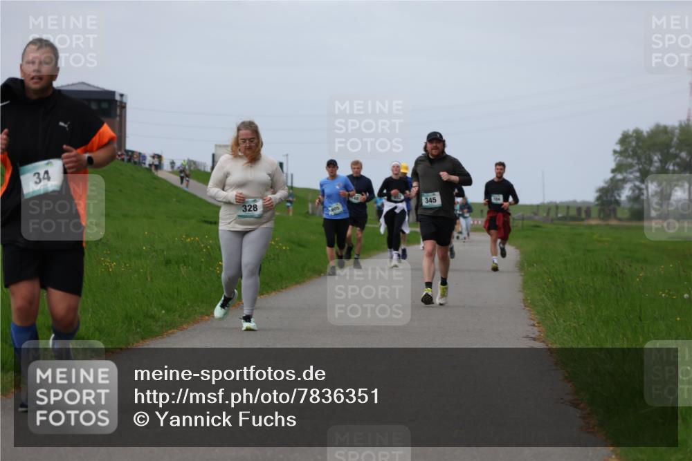 04.05.2025 - 8. Wedeler Halbmarathon Yannick Fuchs http://msf.ph/oto/7836351 04.05.2025 11:45:30 Laufen 34, 328, 345 meine-sportfotos.de