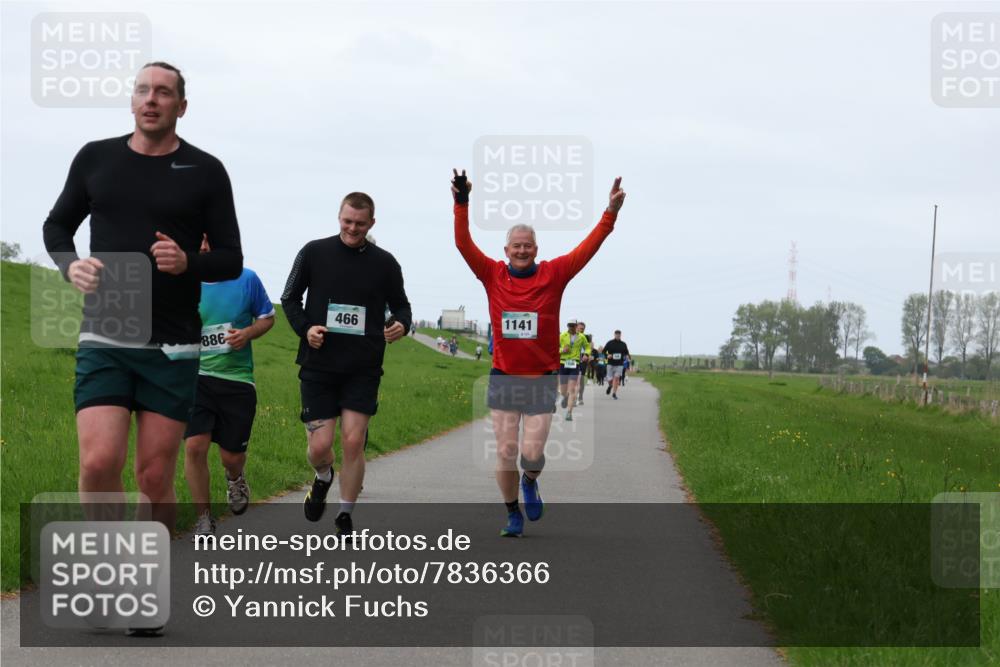 04.05.2025 - 8. Wedeler Halbmarathon Yannick Fuchs http://msf.ph/oto/7836366 04.05.2025 11:23:59 Laufen 466, 886, 1141, 129 meine-sportfotos.de