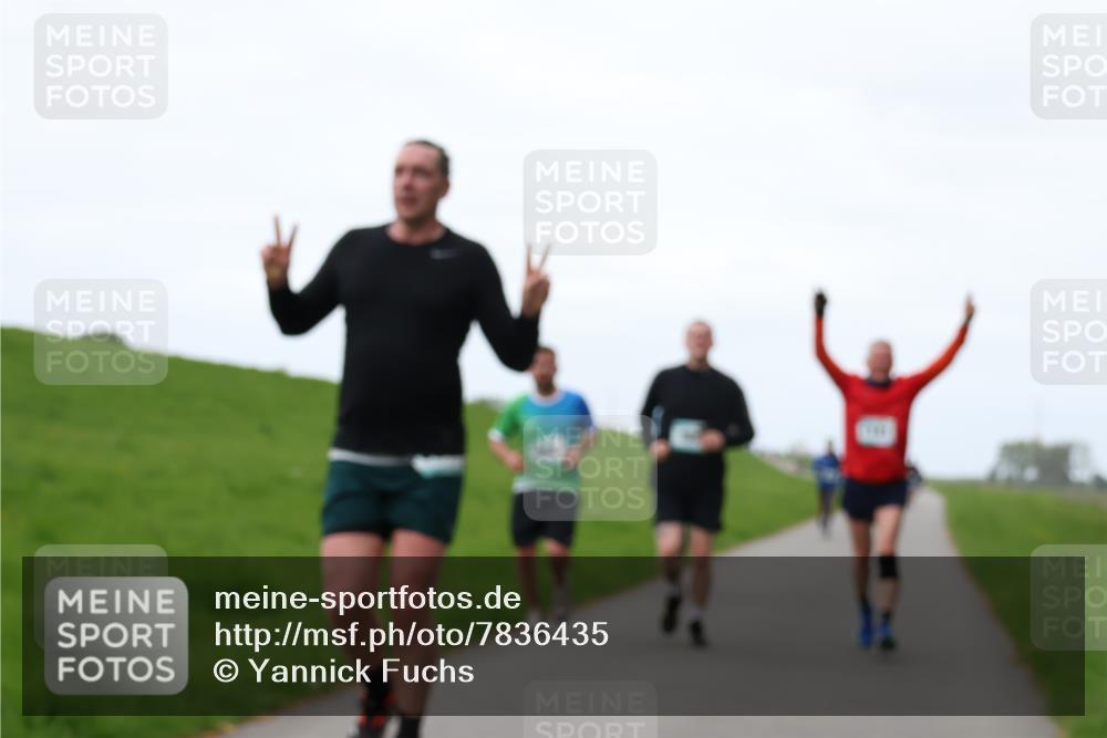 04.05.2025 - 8. Wedeler Halbmarathon Yannick Fuchs http://msf.ph/oto/7836435 04.05.2025 11:24:00 Laufen  meine-sportfotos.de