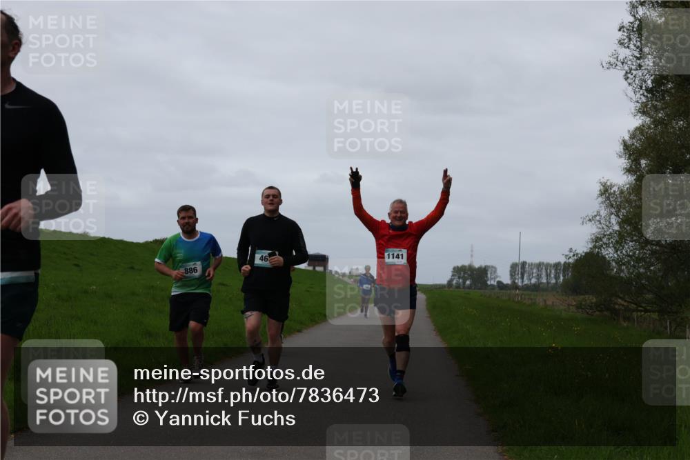 04.05.2025 - 8. Wedeler Halbmarathon Yannick Fuchs http://msf.ph/oto/7836473 04.05.2025 11:24:01 Laufen 46, 886, 1141 meine-sportfotos.de