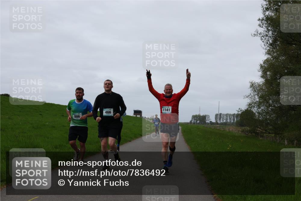 04.05.2025 - 8. Wedeler Halbmarathon Yannick Fuchs http://msf.ph/oto/7836492 04.05.2025 11:24:01 Laufen 1141, 466, 886 meine-sportfotos.de