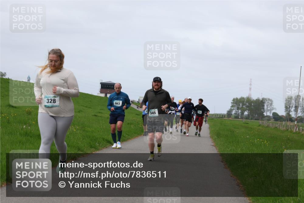 04.05.2025 - 8. Wedeler Halbmarathon Yannick Fuchs http://msf.ph/oto/7836511 04.05.2025 11:45:38 Laufen 328, 943, 345, 104 meine-sportfotos.de