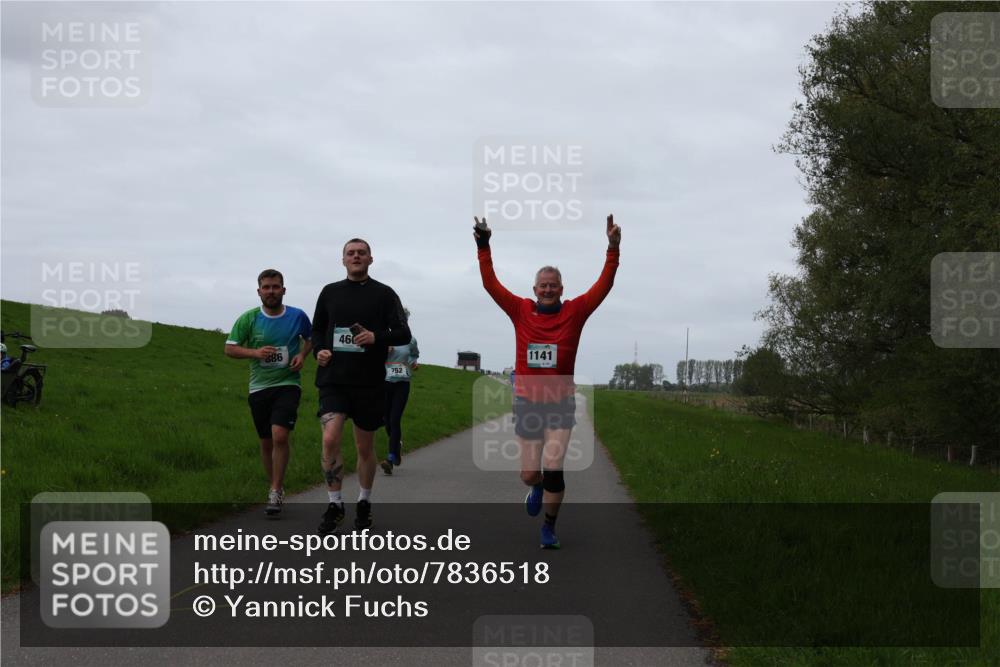 04.05.2025 - 8. Wedeler Halbmarathon Yannick Fuchs http://msf.ph/oto/7836518 04.05.2025 11:24:02 Laufen 86, 46, 752, 1141 meine-sportfotos.de