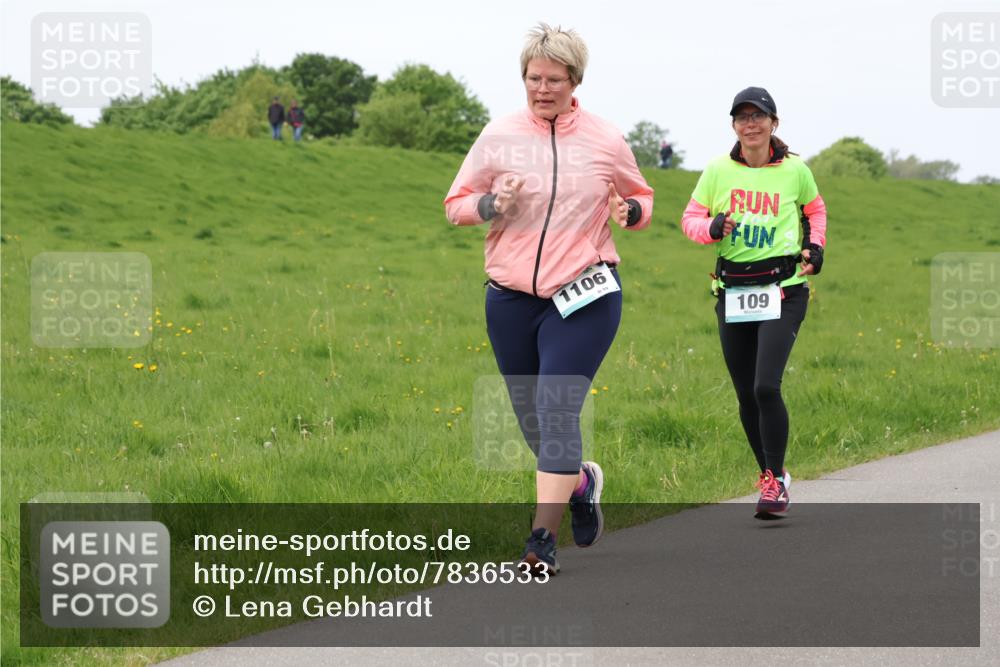 04.05.2025 - 8. Wedeler Halbmarathon Lena Gebhardt http://msf.ph/oto/7836533 04.05.2025 11:31:12 Laufen 1106, 109 meine-sportfotos.de