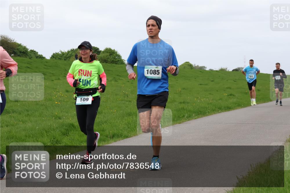 04.05.2025 - 8. Wedeler Halbmarathon Lena Gebhardt http://msf.ph/oto/7836548 04.05.2025 11:31:14 Laufen 109, 1085, 975 meine-sportfotos.de