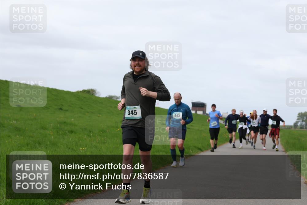 04.05.2025 - 8. Wedeler Halbmarathon Yannick Fuchs http://msf.ph/oto/7836587 04.05.2025 11:45:42 Laufen 345, 943 meine-sportfotos.de