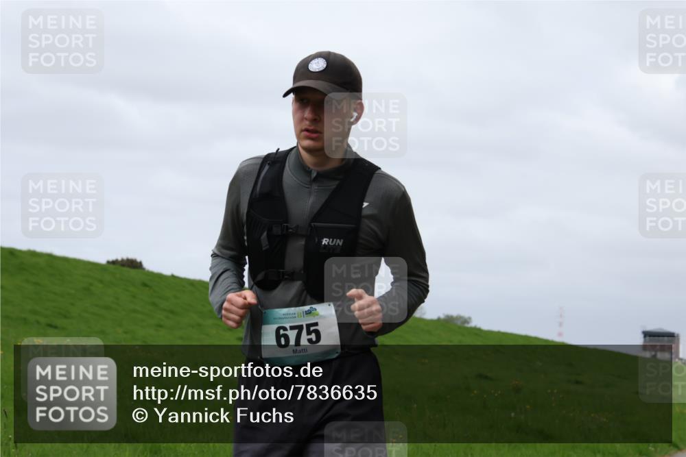 04.05.2025 - 8. Wedeler Halbmarathon Yannick Fuchs http://msf.ph/oto/7836635 04.05.2025 11:59:40 Laufen 675 meine-sportfotos.de