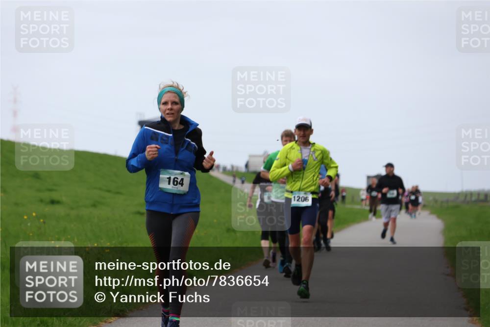 04.05.2025 - 8. Wedeler Halbmarathon Yannick Fuchs http://msf.ph/oto/7836654 04.05.2025 11:24:06 Laufen 164, 1206 meine-sportfotos.de