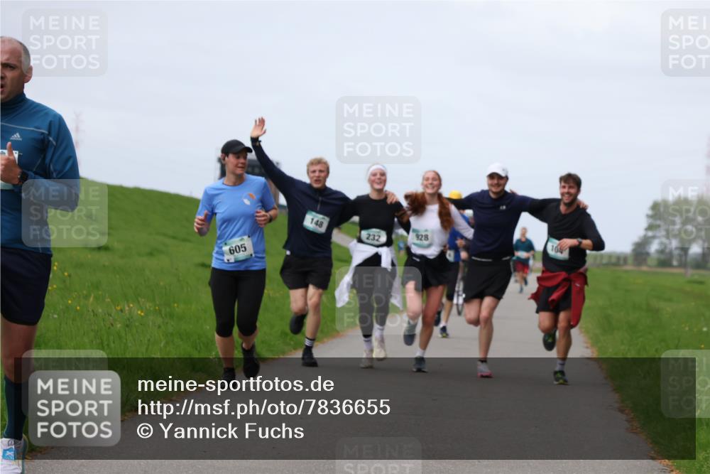 04.05.2025 - 8. Wedeler Halbmarathon Yannick Fuchs http://msf.ph/oto/7836655 04.05.2025 11:45:44 Laufen 605, 10, 148, 928, 232 meine-sportfotos.de
