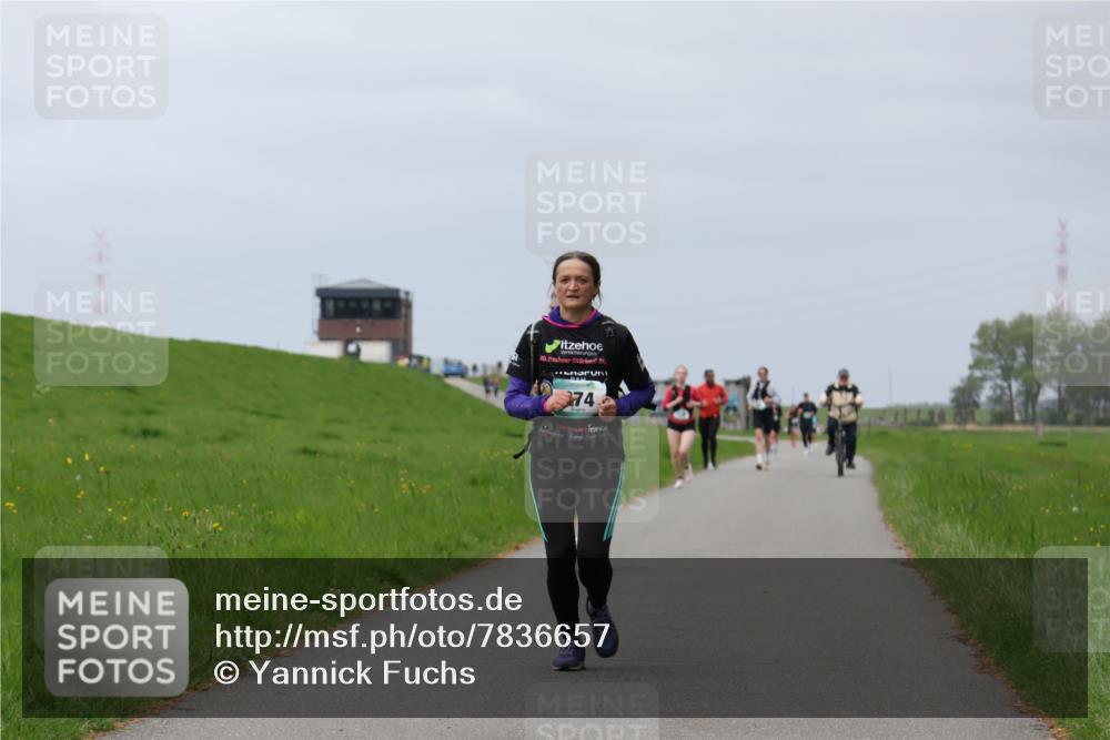 04.05.2025 - 8. Wedeler Halbmarathon Yannick Fuchs http://msf.ph/oto/7836657 04.05.2025 11:59:44 Laufen 20, 20, 74 meine-sportfotos.de