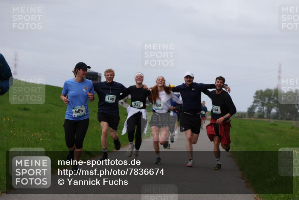 04.05.2025 - 8. Wedeler Halbmarathon Yannick Fuchs http://msf.ph/oto/7836674 04.05.2025 11:45:44 Laufen 605, 148, 232, 928, 104 meine-sportfotos.de