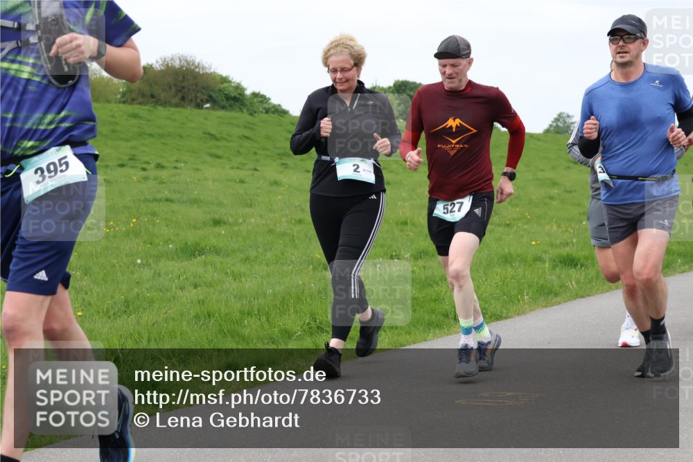 04.05.2025 - 8. Wedeler Halbmarathon Lena Gebhardt http://msf.ph/oto/7836733 04.05.2025 11:31:47 Laufen 395, 2, 527, 3 meine-sportfotos.de