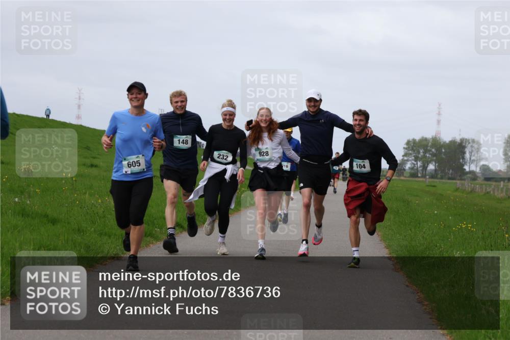 04.05.2025 - 8. Wedeler Halbmarathon Yannick Fuchs http://msf.ph/oto/7836736 04.05.2025 11:45:46 Laufen 605, 148, 232, 928, 216, 104 meine-sportfotos.de