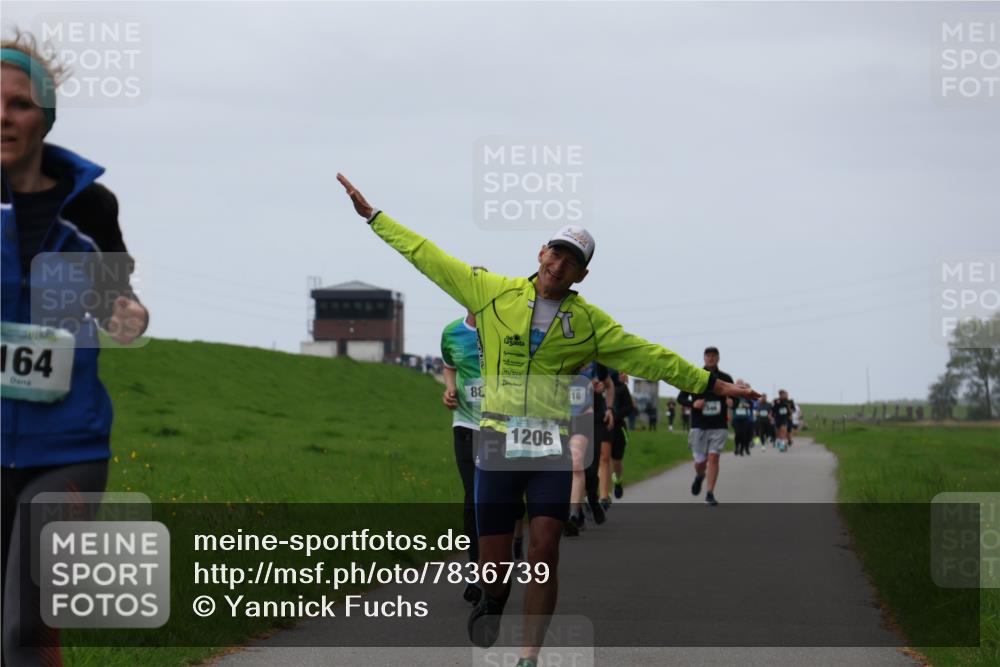 04.05.2025 - 8. Wedeler Halbmarathon Yannick Fuchs http://msf.ph/oto/7836739 04.05.2025 11:24:09 Laufen 164, 88, 1206, 16 meine-sportfotos.de