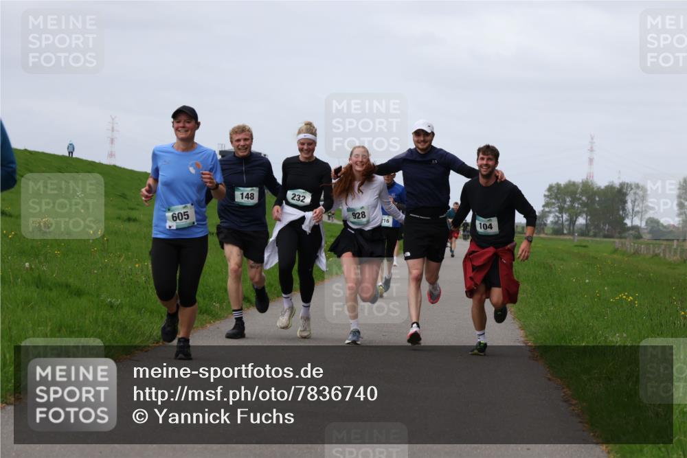 04.05.2025 - 8. Wedeler Halbmarathon Yannick Fuchs http://msf.ph/oto/7836740 04.05.2025 11:45:46 Laufen 148, 232, 605, 928, 16, 104 meine-sportfotos.de