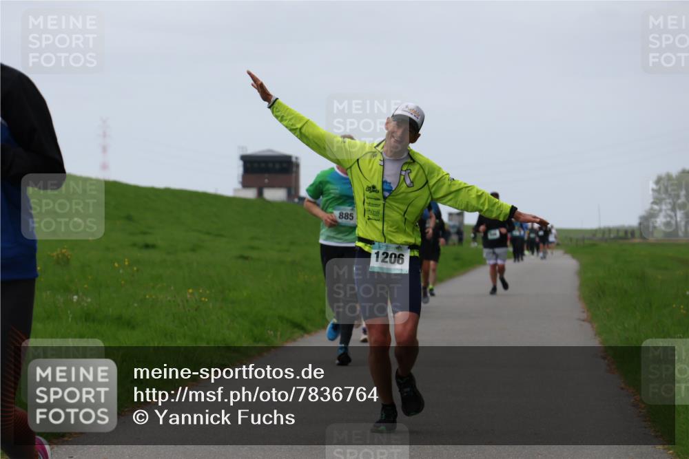 04.05.2025 - 8. Wedeler Halbmarathon Yannick Fuchs http://msf.ph/oto/7836764 04.05.2025 11:24:10 Laufen 885, 1206 meine-sportfotos.de