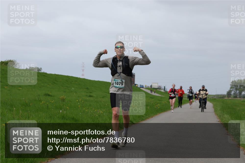 04.05.2025 - 8. Wedeler Halbmarathon Yannick Fuchs http://msf.ph/oto/7836780 04.05.2025 11:59:51 Laufen 1075 meine-sportfotos.de