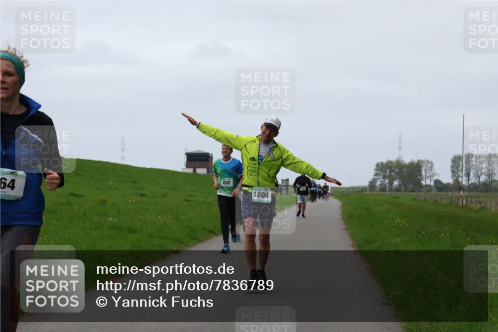 04.05.2025 - 8. Wedeler Halbmarathon Yannick Fuchs http://msf.ph/oto/7836789 04.05.2025 11:24:10 Laufen 64, 885, 1206 meine-sportfotos.de