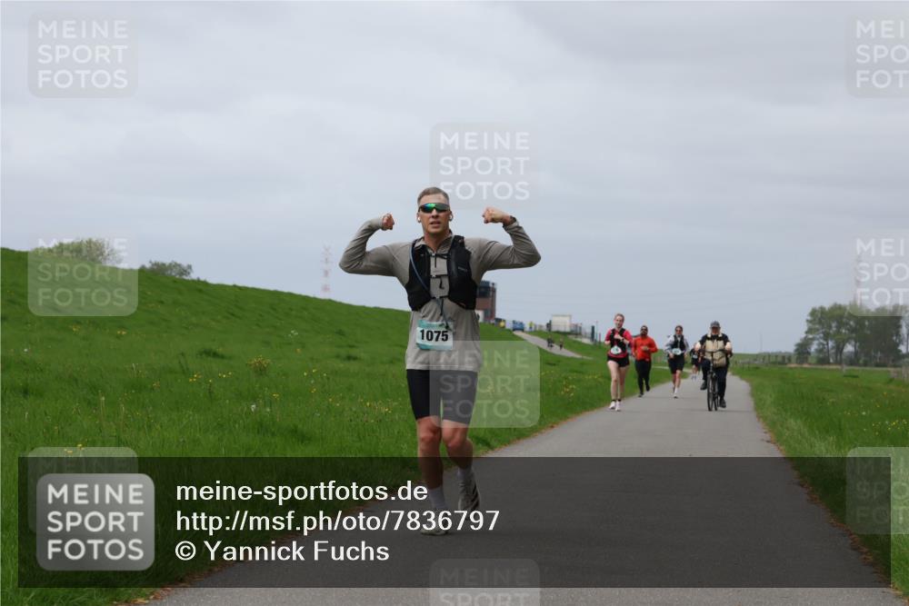 04.05.2025 - 8. Wedeler Halbmarathon Yannick Fuchs http://msf.ph/oto/7836797 04.05.2025 11:59:51 Laufen 1075 meine-sportfotos.de