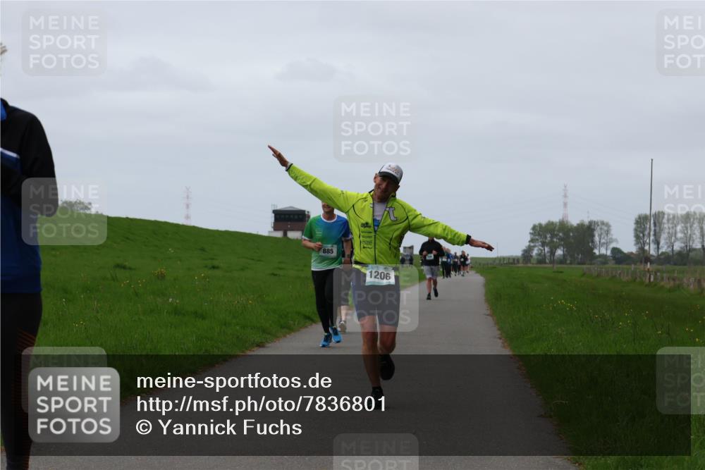04.05.2025 - 8. Wedeler Halbmarathon Yannick Fuchs http://msf.ph/oto/7836801 04.05.2025 11:24:10 Laufen 885, 1206 meine-sportfotos.de