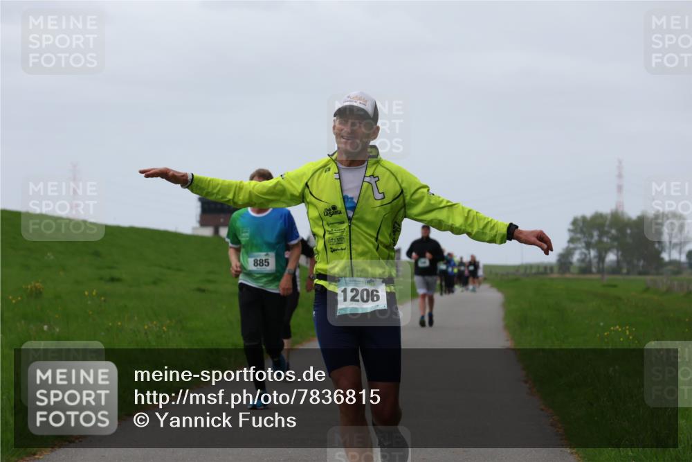 04.05.2025 - 8. Wedeler Halbmarathon Yannick Fuchs http://msf.ph/oto/7836815 04.05.2025 11:24:11 Laufen 885, 1206 meine-sportfotos.de