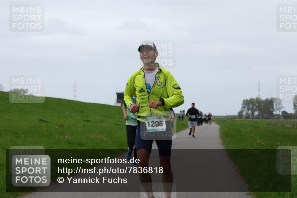 04.05.2025 - 8. Wedeler Halbmarathon Yannick Fuchs http://msf.ph/oto/7836818 04.05.2025 11:24:11 Laufen 88, 1206 meine-sportfotos.de