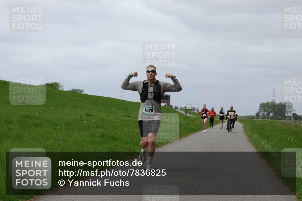 04.05.2025 - 8. Wedeler Halbmarathon Yannick Fuchs http://msf.ph/oto/7836825 04.05.2025 11:59:51 Laufen 1075 meine-sportfotos.de