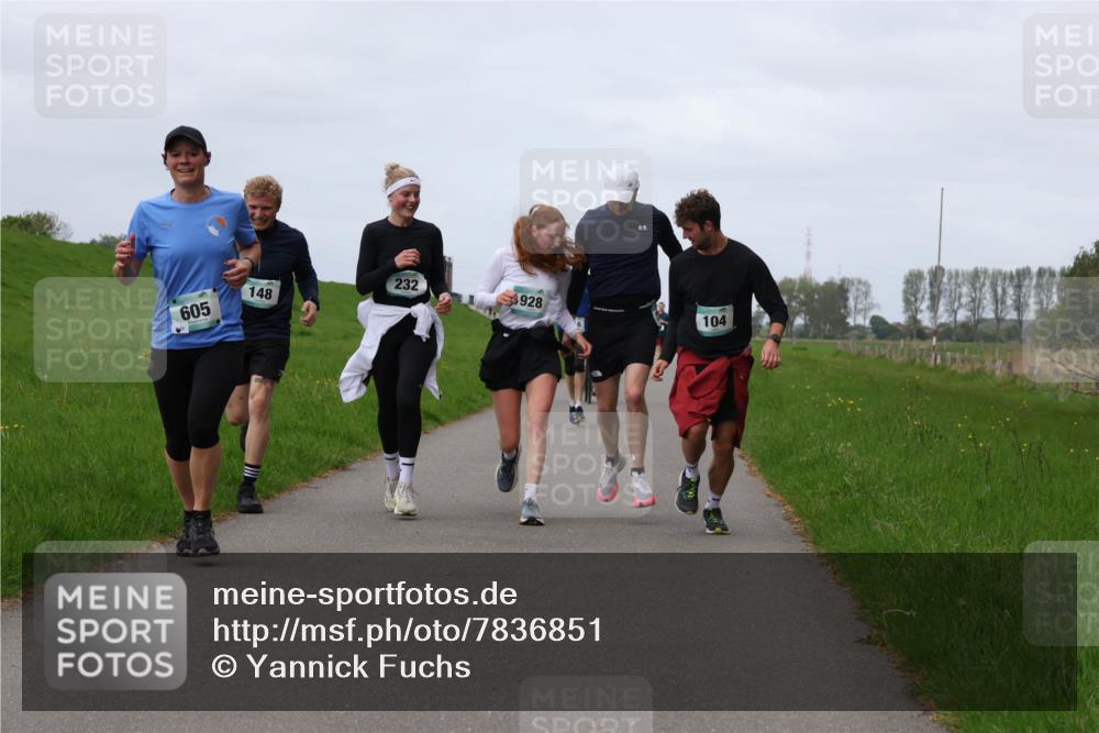 04.05.2025 - 8. Wedeler Halbmarathon Yannick Fuchs http://msf.ph/oto/7836851 04.05.2025 11:45:48 Laufen 232, 148, 928, 605, 104 meine-sportfotos.de