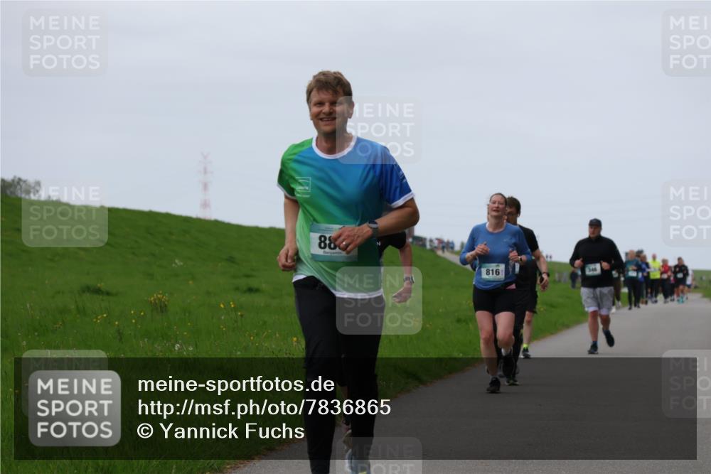 04.05.2025 - 8. Wedeler Halbmarathon Yannick Fuchs http://msf.ph/oto/7836865 04.05.2025 11:24:13 Laufen 884, 816, 346 meine-sportfotos.de