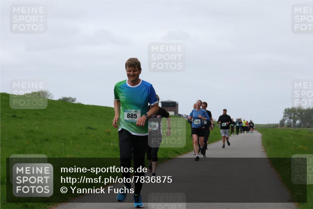 04.05.2025 - 8. Wedeler Halbmarathon Yannick Fuchs http://msf.ph/oto/7836875 04.05.2025 11:24:14 Laufen 885, 930, 816 meine-sportfotos.de