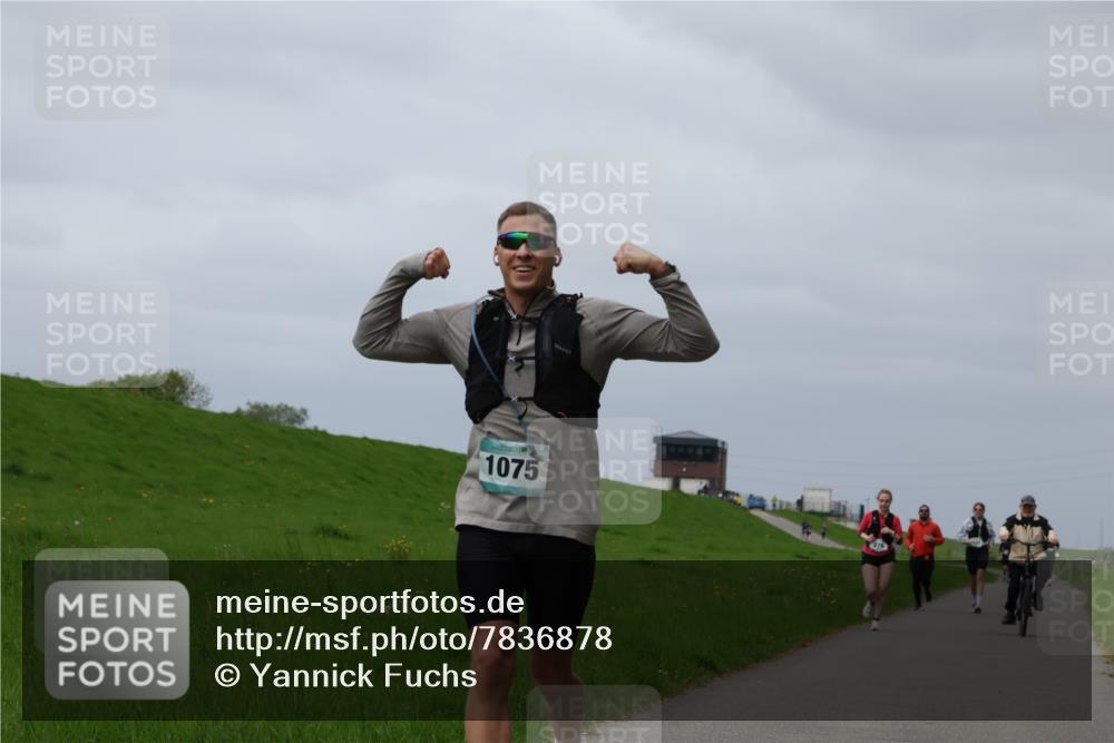 04.05.2025 - 8. Wedeler Halbmarathon Yannick Fuchs http://msf.ph/oto/7836878 04.05.2025 11:59:52 Laufen 1075 meine-sportfotos.de
