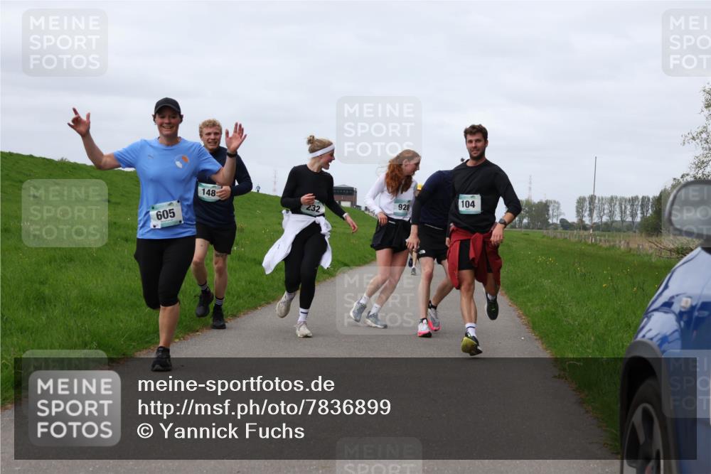 04.05.2025 - 8. Wedeler Halbmarathon Yannick Fuchs http://msf.ph/oto/7836899 04.05.2025 11:45:49 Laufen 605, 148, 104, 928, 232 meine-sportfotos.de