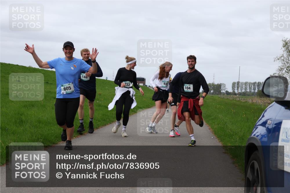 04.05.2025 - 8. Wedeler Halbmarathon Yannick Fuchs http://msf.ph/oto/7836905 04.05.2025 11:45:49 Laufen 605, 148, 232, 928, 104 meine-sportfotos.de