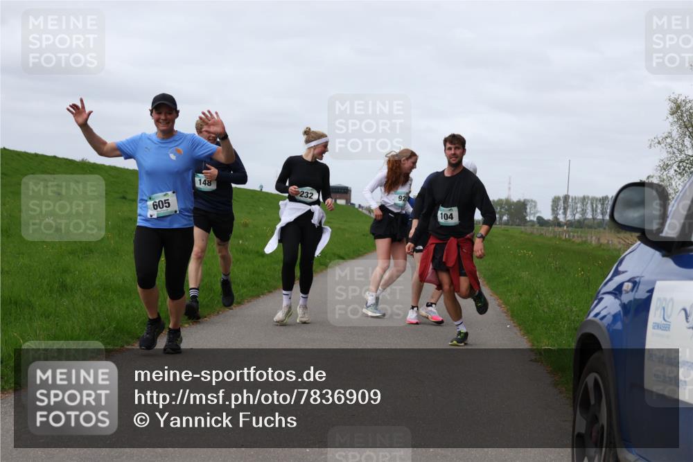 04.05.2025 - 8. Wedeler Halbmarathon Yannick Fuchs http://msf.ph/oto/7836909 04.05.2025 11:45:49 Laufen 605, 148, 232, 92, 104 meine-sportfotos.de
