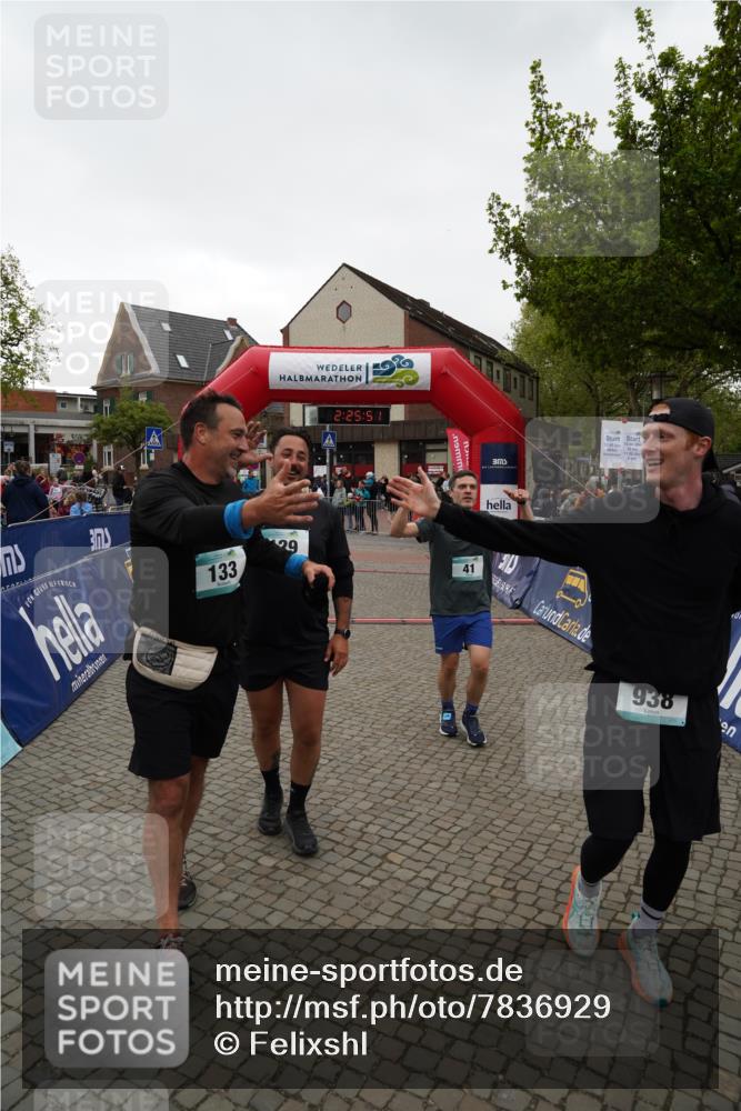 04.05.2025 - 8. Wedeler Halbmarathon Felixshl http://msf.ph/oto/7836929 04.05.2025 12:25:49 Ziel 41, 129, 133, 938 meine-sportfotos.de