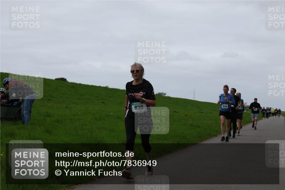 04.05.2025 - 8. Wedeler Halbmarathon Yannick Fuchs http://msf.ph/oto/7836949 04.05.2025 11:24:17 Laufen 930, 816 meine-sportfotos.de