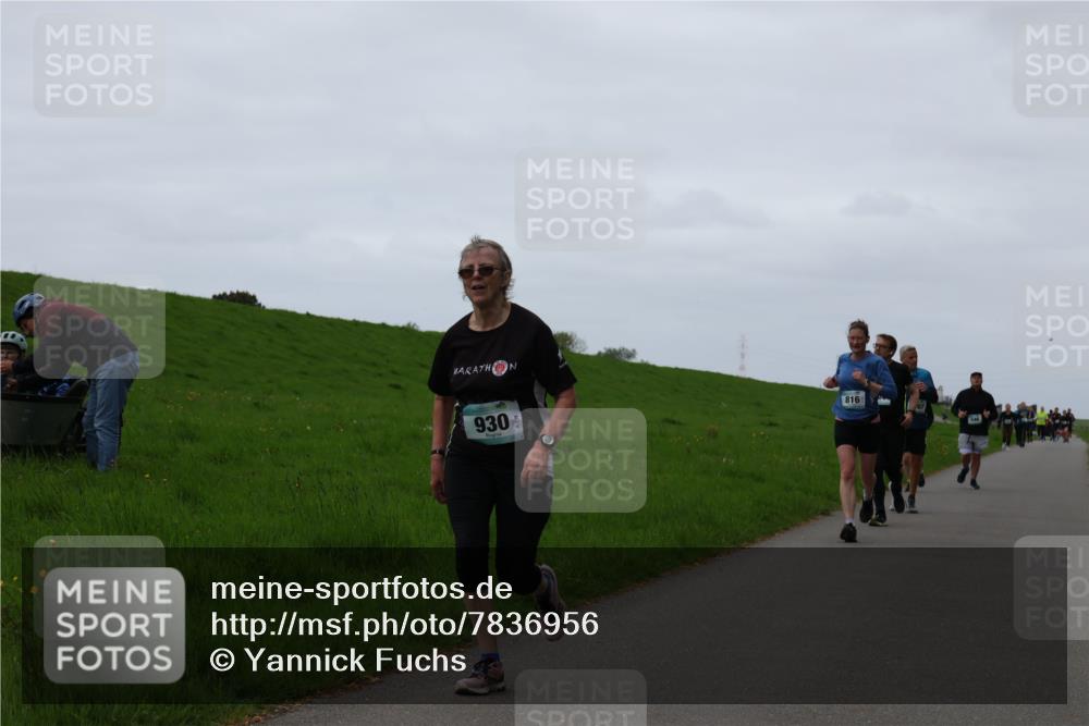 04.05.2025 - 8. Wedeler Halbmarathon Yannick Fuchs http://msf.ph/oto/7836956 04.05.2025 11:24:17 Laufen 930, 8165 meine-sportfotos.de