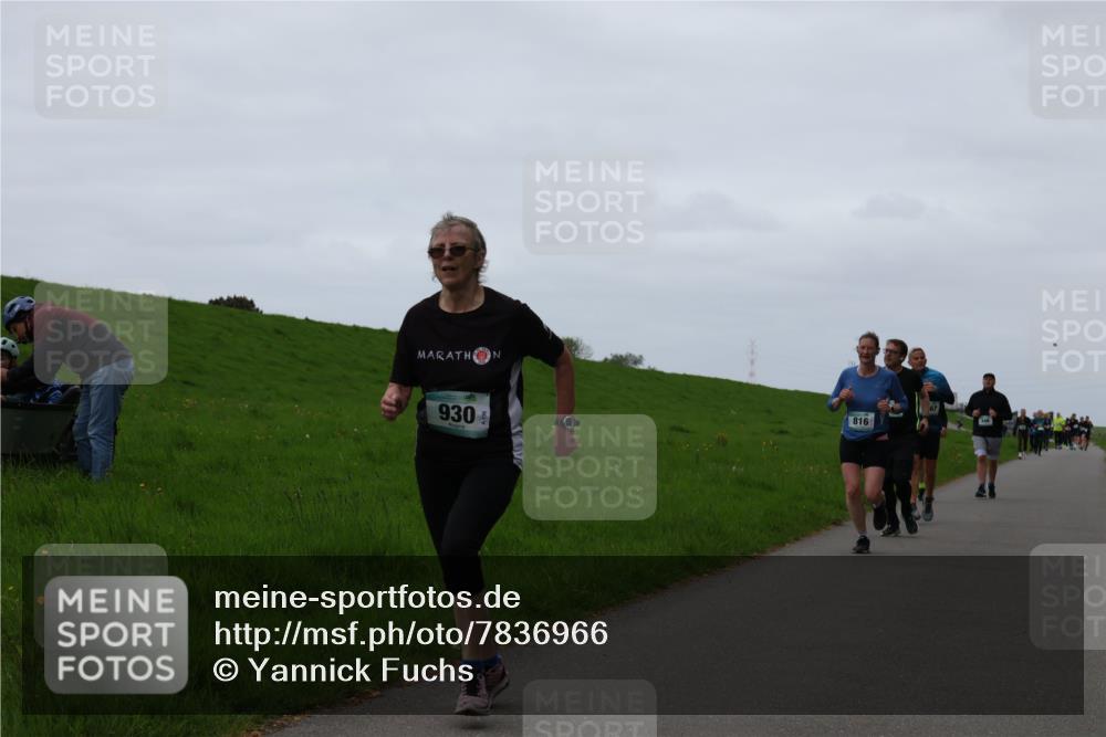 04.05.2025 - 8. Wedeler Halbmarathon Yannick Fuchs http://msf.ph/oto/7836966 04.05.2025 11:24:17 Laufen 930, 816 meine-sportfotos.de