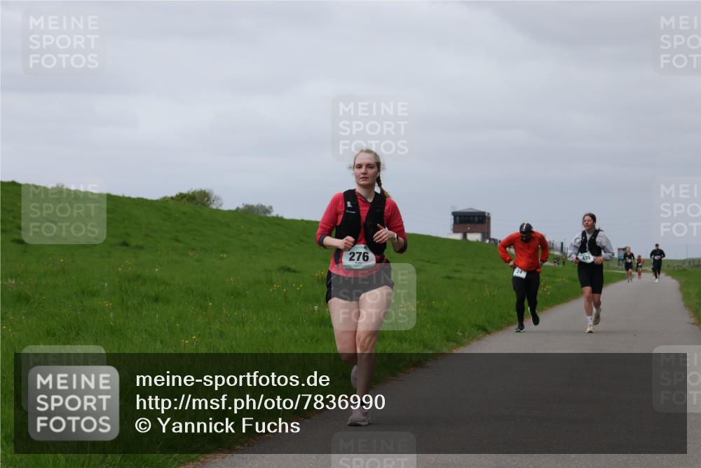 04.05.2025 - 8. Wedeler Halbmarathon Yannick Fuchs http://msf.ph/oto/7836990 04.05.2025 12:00:05 Laufen 276 meine-sportfotos.de
