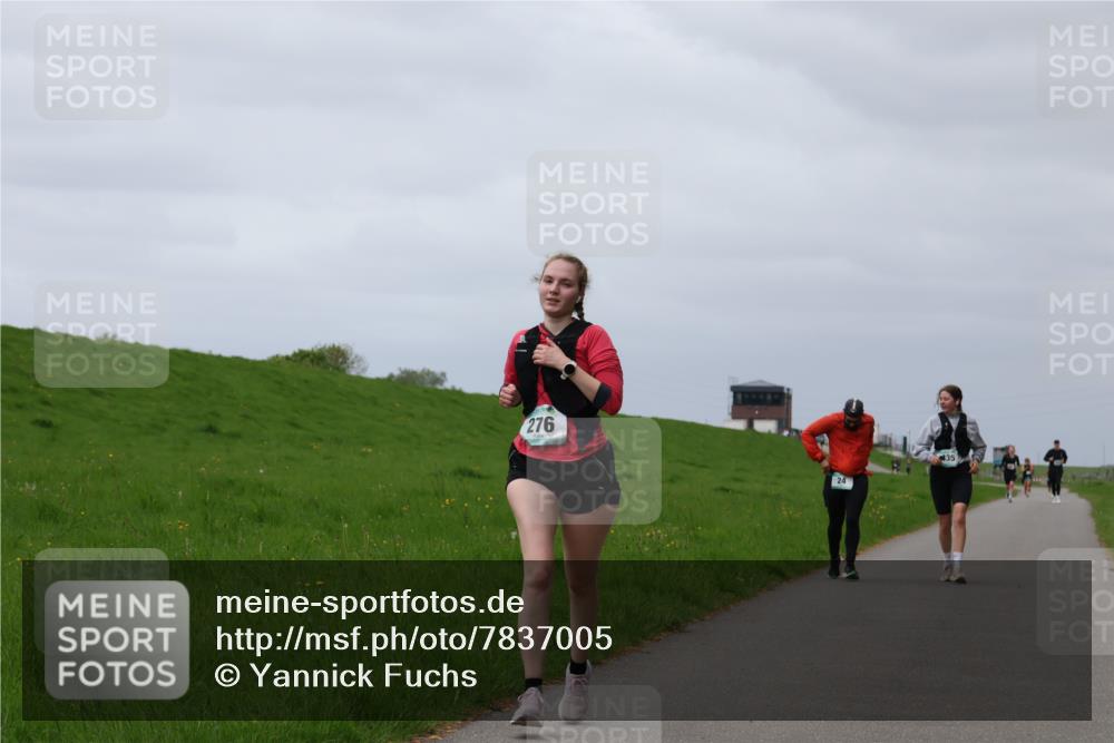 04.05.2025 - 8. Wedeler Halbmarathon Yannick Fuchs http://msf.ph/oto/7837005 04.05.2025 12:00:05 Laufen 276, 435 meine-sportfotos.de