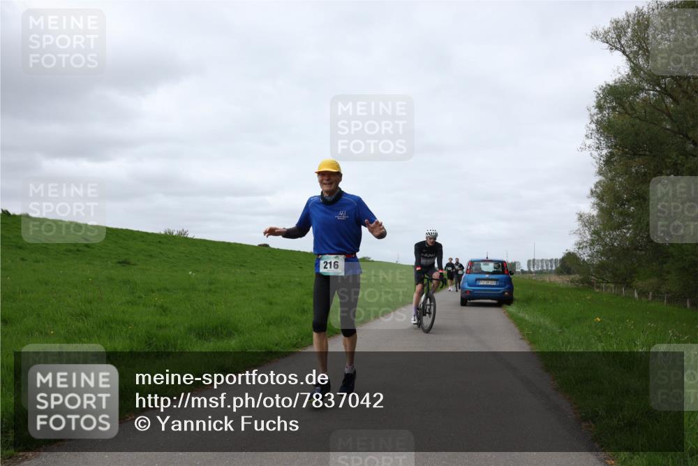 04.05.2025 - 8. Wedeler Halbmarathon Yannick Fuchs http://msf.ph/oto/7837042 04.05.2025 11:45:56 Laufen 216, 103 meine-sportfotos.de